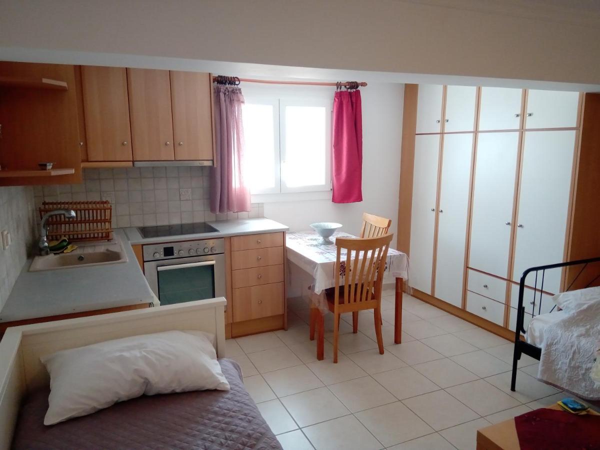 Panagos Quiet Hidden Apartments Argostoli  Exterior foto